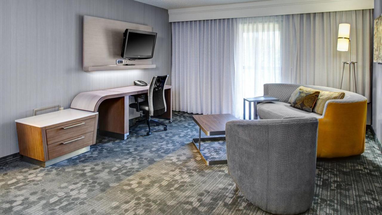Courtyard By Marriott Cleveland Westlake Extérieur photo
