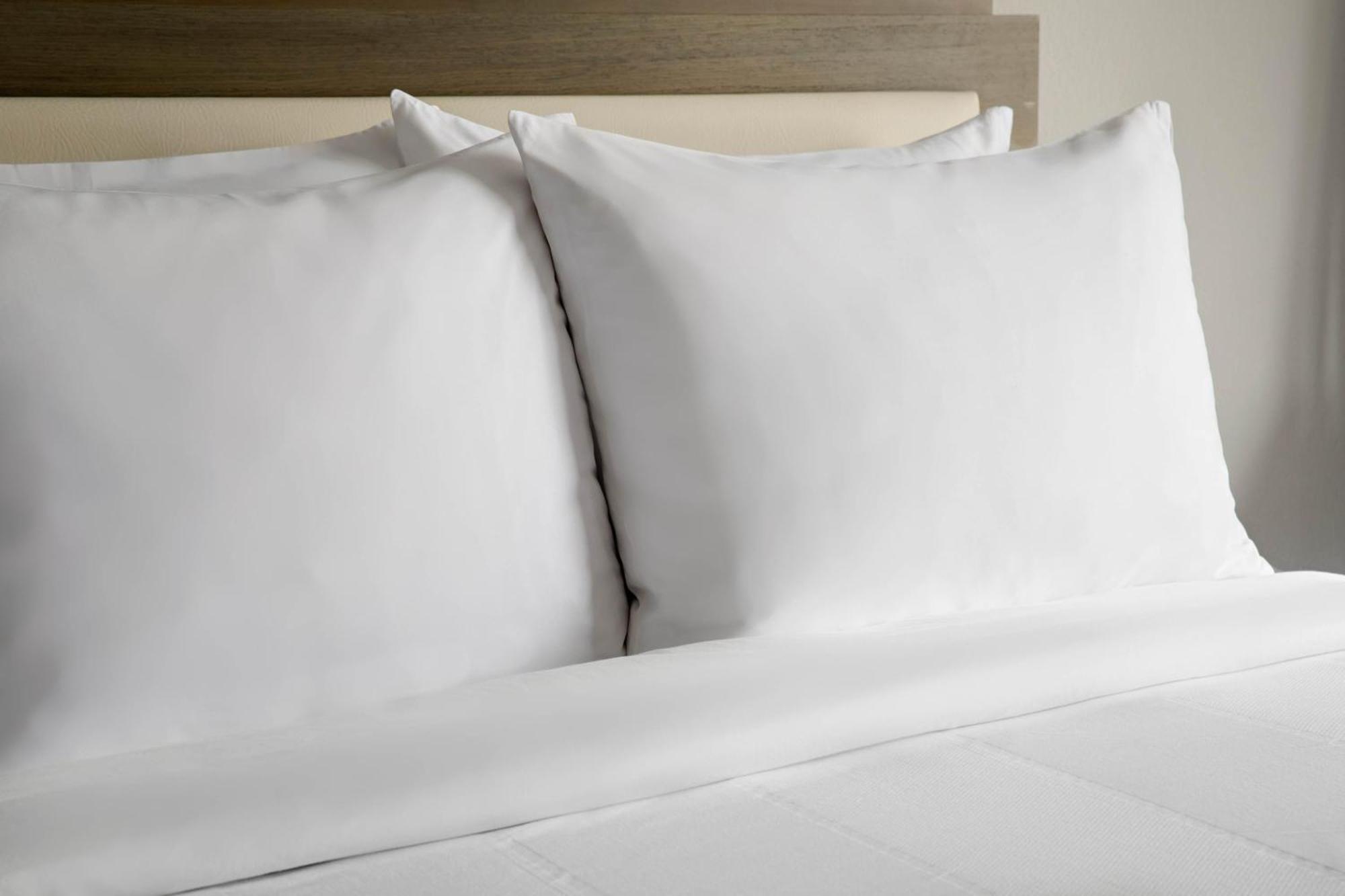 Courtyard By Marriott Cleveland Westlake Extérieur photo