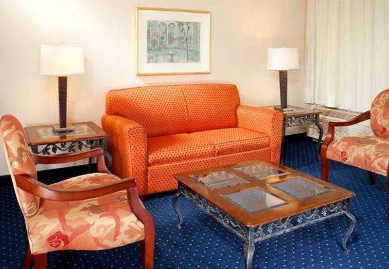 Courtyard By Marriott Cleveland Westlake Chambre photo