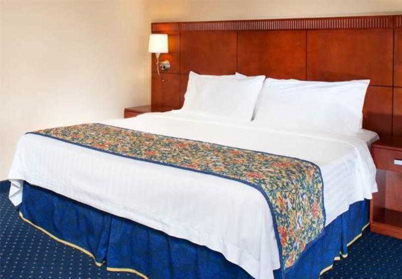 Courtyard By Marriott Cleveland Westlake Extérieur photo